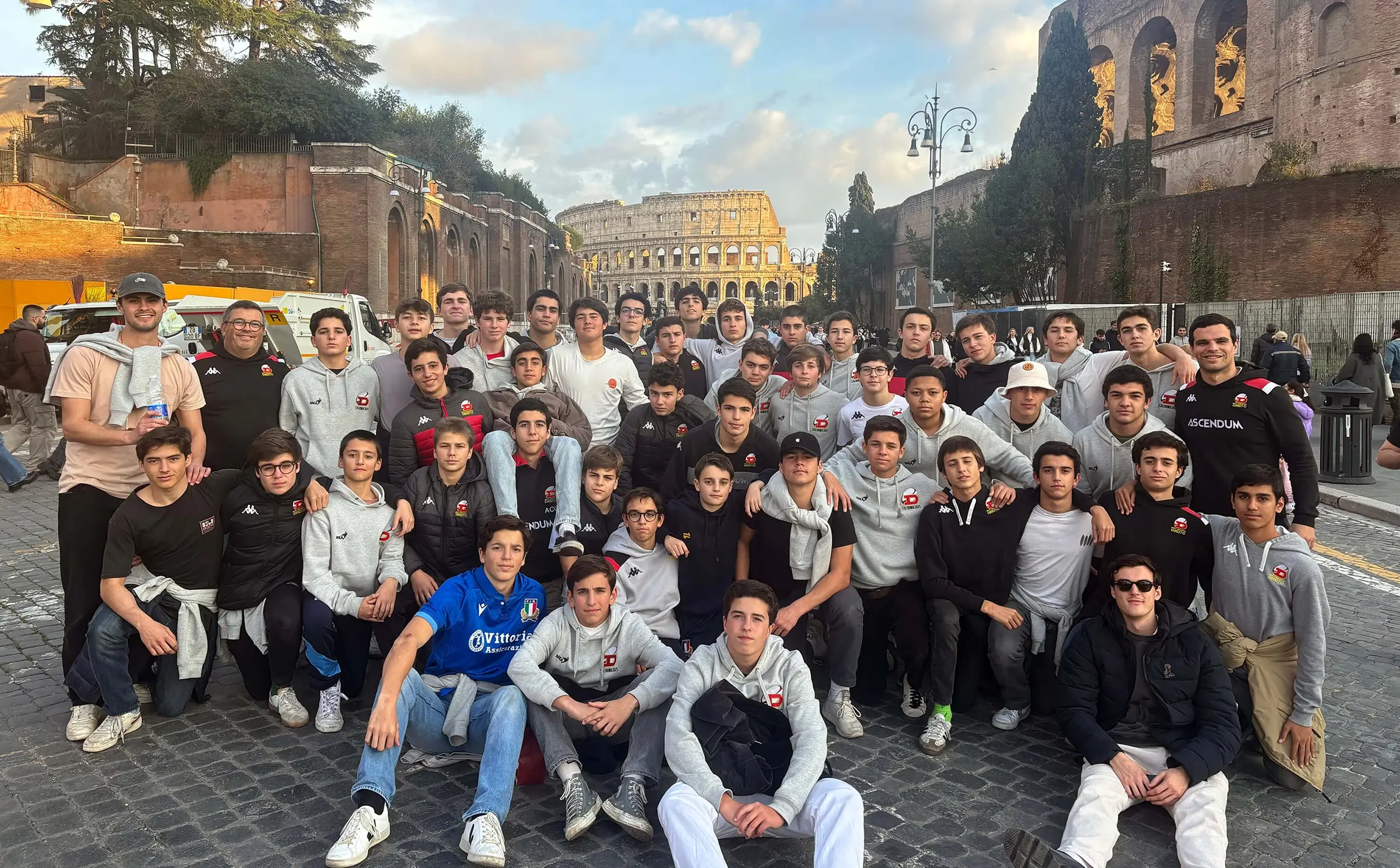 sports-ventures-tours-rome-italy-soccer-basketball-field-hockey-american-football
